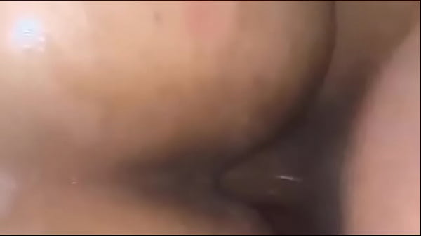 Vizinha milf crente conservadora me dá cu e buceta enquanto seu marido sair para trabalhar