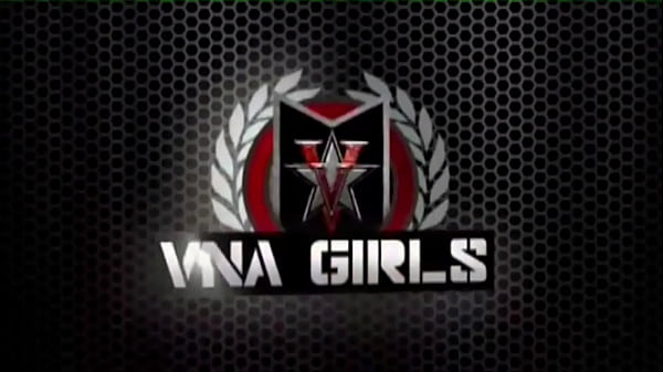 Stunning PAWG Isabella Clark Gets Fisted, Jizzed & Fucked In The Ass!