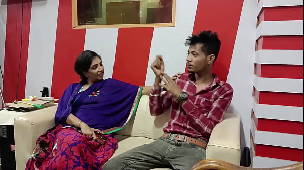 Big Boobs Hot Indian MILF Fuck Her Stepson With Passion