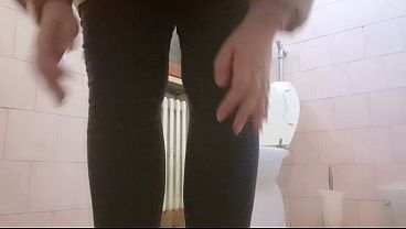 CITY BATHROOM COMPILATION: Nicoletta, Pee and Farts on the Public Restroom Tour